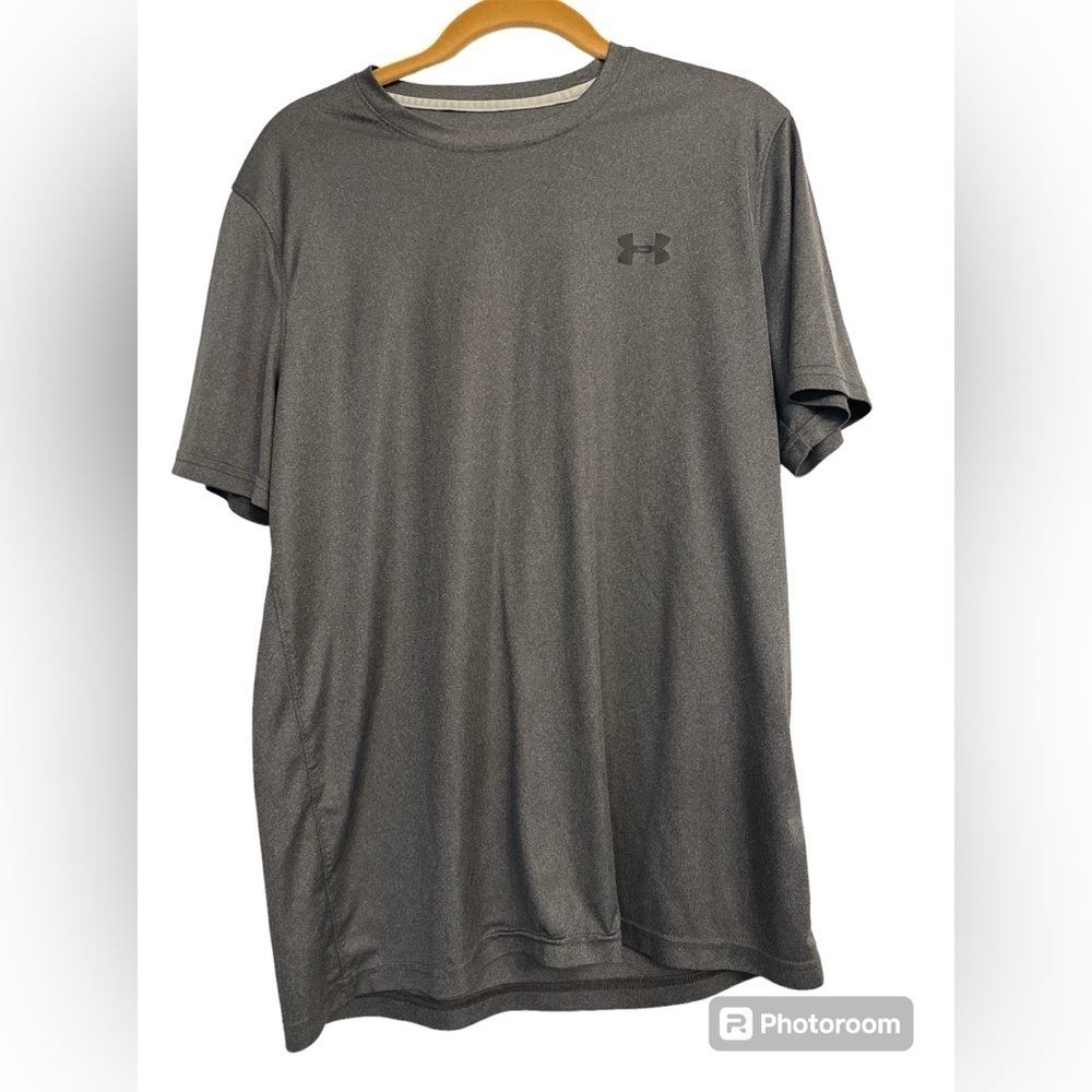 Under Armour men’s heatgear‎ short sleeve Medium charcoal gray t tee shirt loose